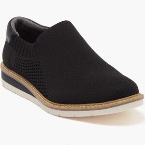 Me Too Andie Wedge Slip-On. Women’s size 8.